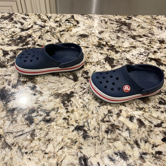 Crocs - Picture 2 of 4